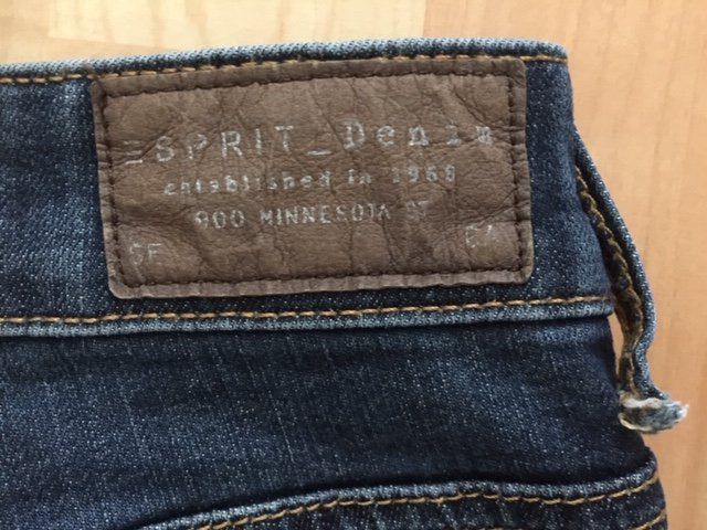 Esprit Jeans: Esprit Jeans (blau) – Usato da Bülach venduto da Gluecksgriff 2