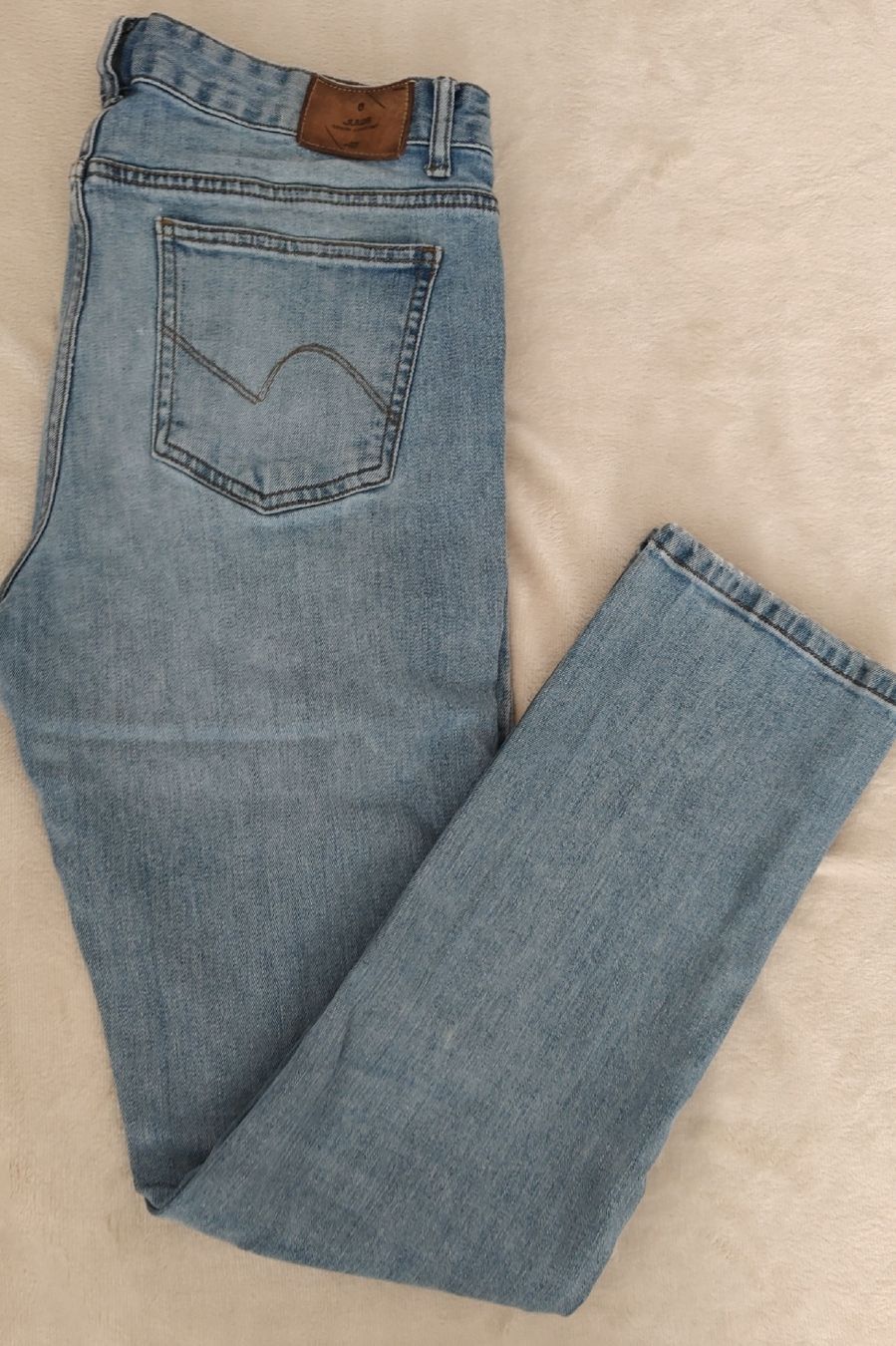 Jeans: Herren Jeans hellblau Jules Jeans  – Gebraucht aus Rorschach von Laboumedeluxe