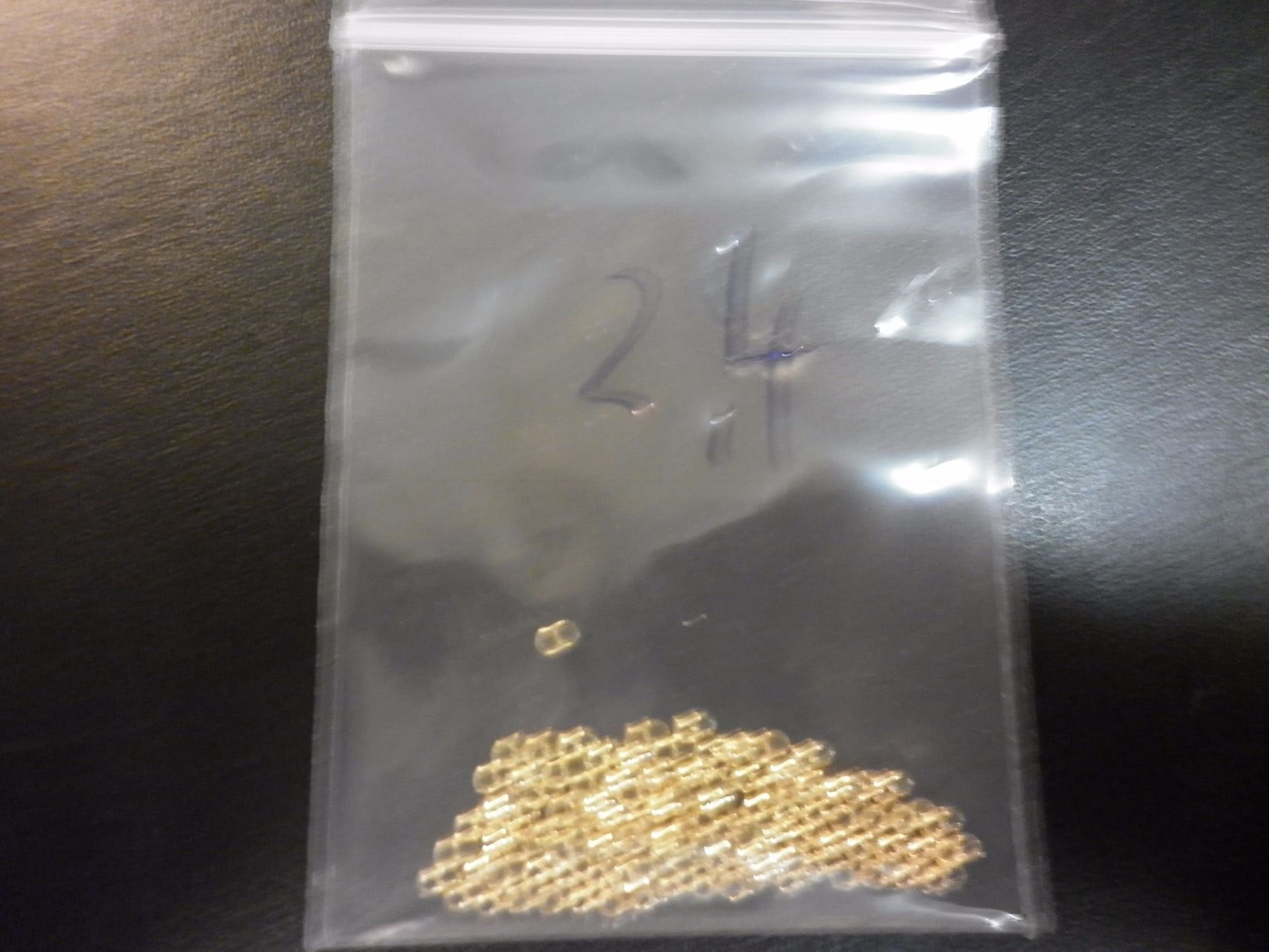 Perle (finte): 100 perles tungstène or  2,40 mm – Nuovo (secondo la descrizione) da Fribourg venduto da versus702