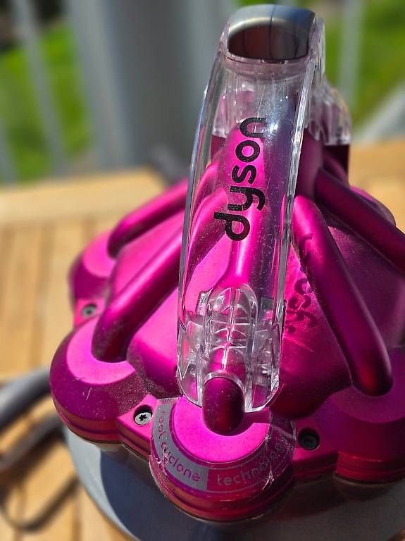 Aspirapolveri & Accessori: Dyson Staubsaugerteil = Staubsaugerbehälter – Usato da herisau venduto da bot_l5ms 1