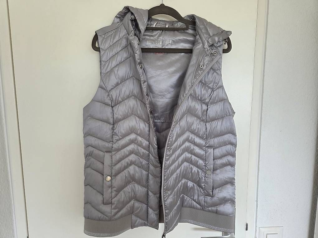 Gilet & Giacche senza maniche: Gilet sans manches – Usato da Onex venduto da dan_2nt8 1