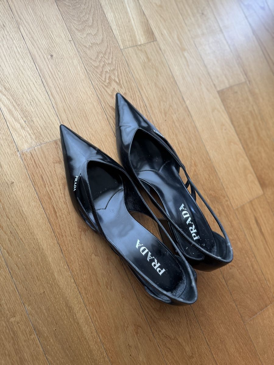 Prada Scarpe da donna: Satin Cut-Out Pumps PRADA – Usato da Zürich venduto da mir_7mpq