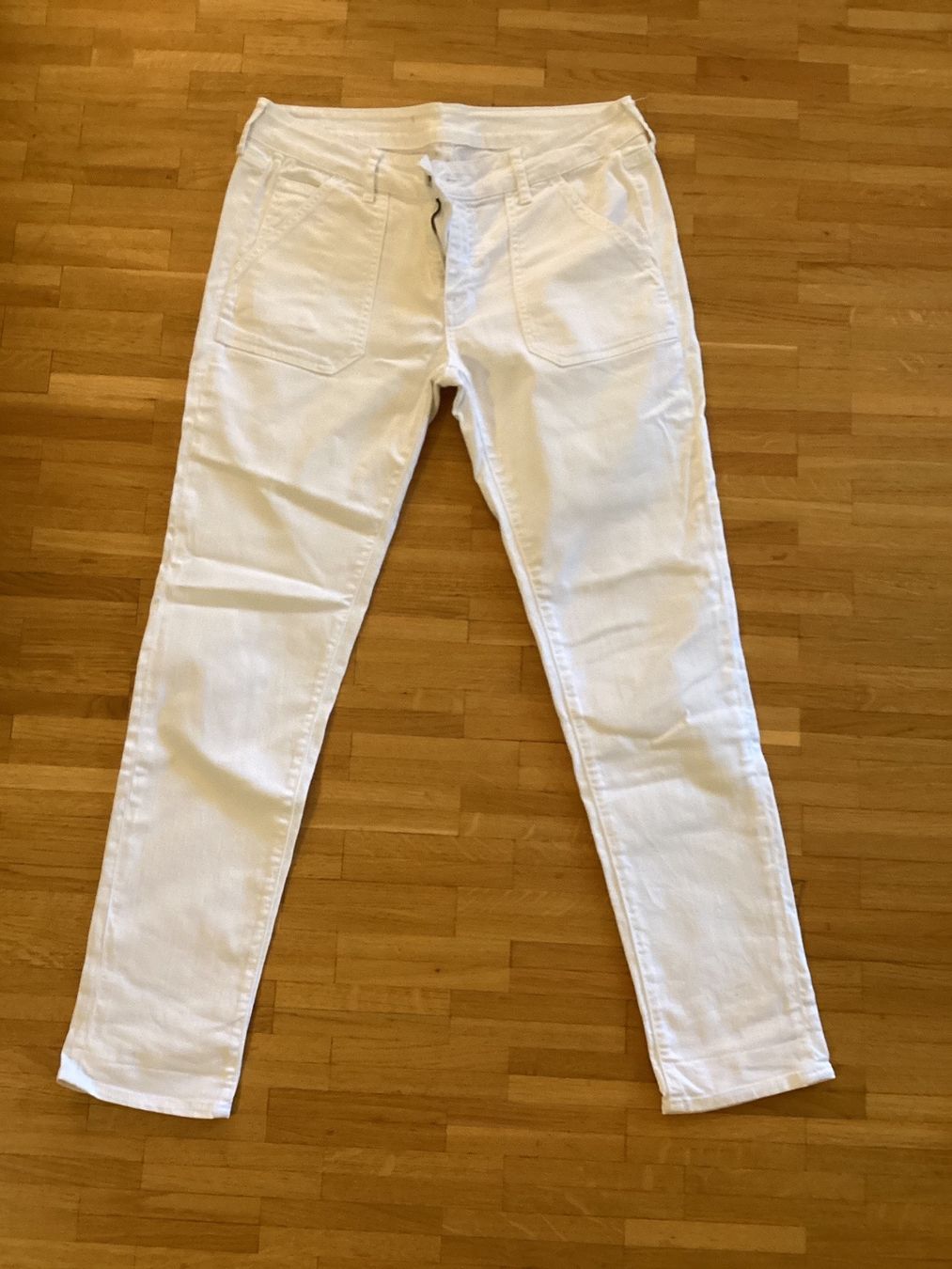 Jeans: Five Jeans, jeans blanc, style bague, 5 poches, taille 38 – Usato da Lausanne venduto da lavirgule