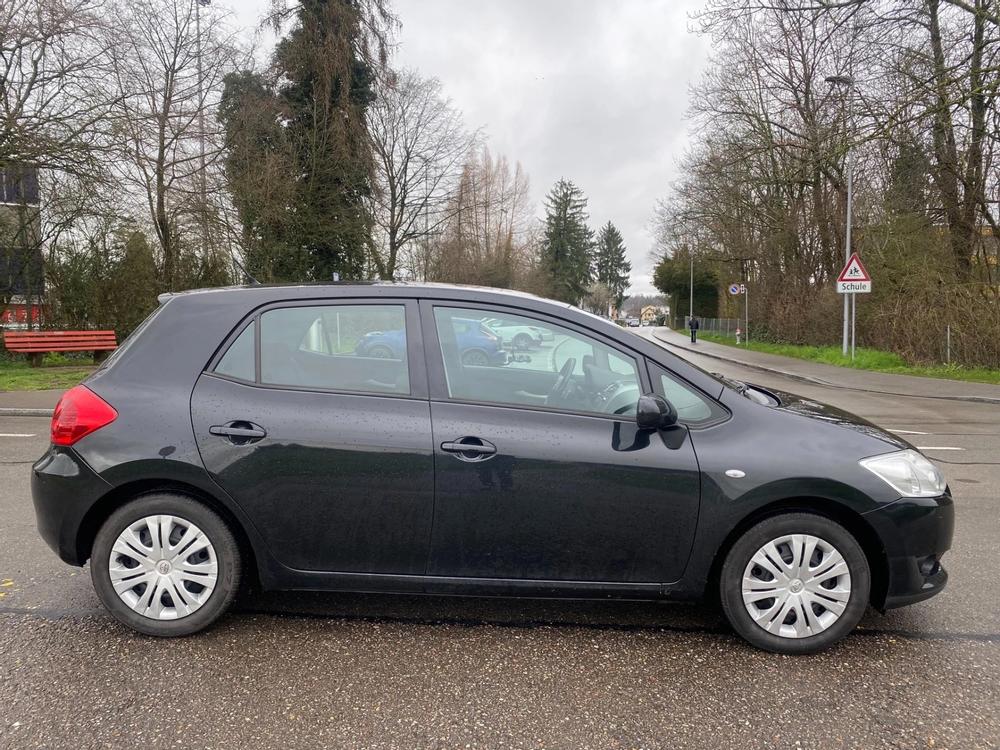 TOYOTA AURIS 1.6 Automat 11.2007 / MFK Neu 13.03.2024