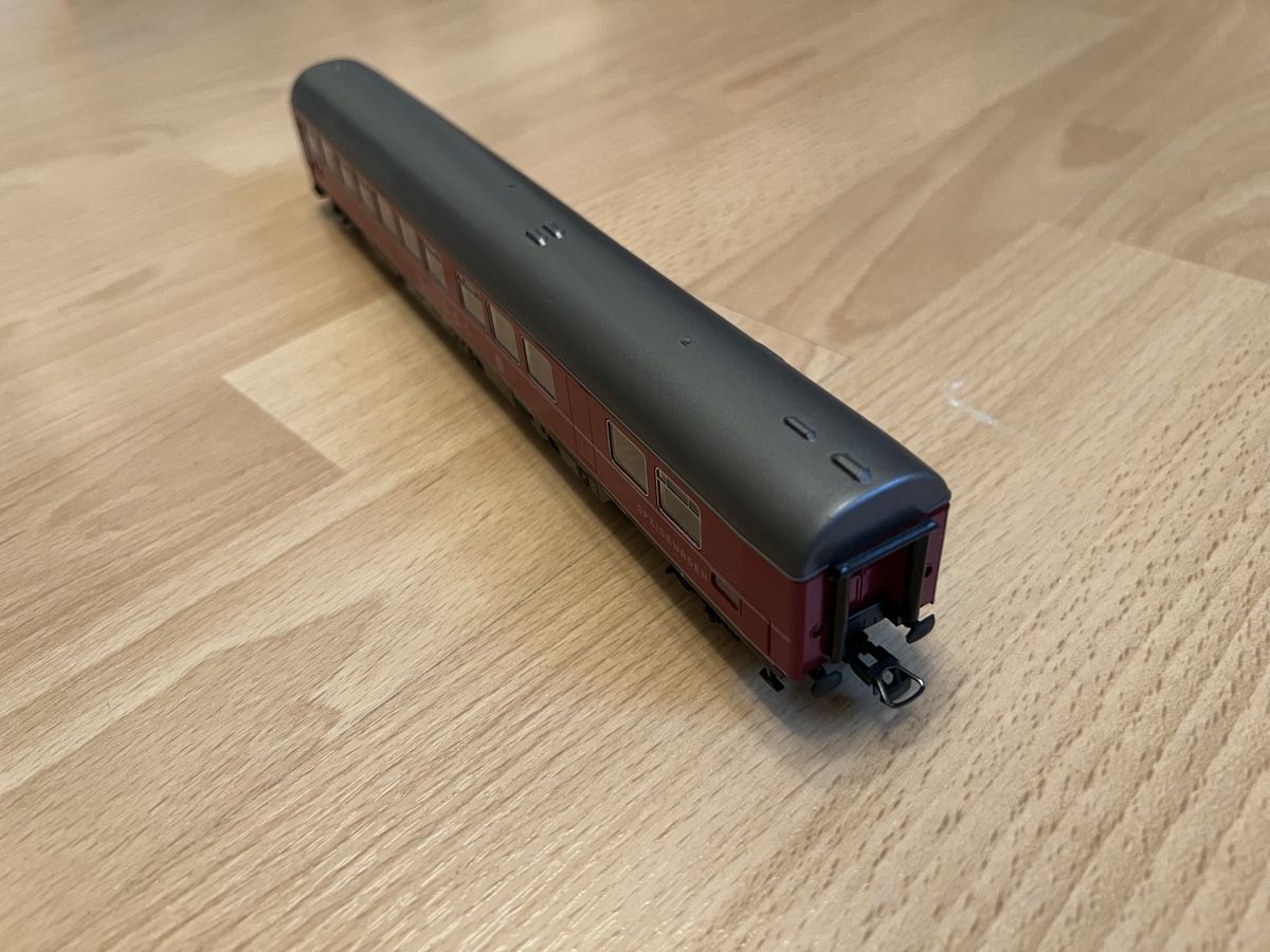 Roco Modellini di ferrovie: Roco Speisewagen DSG rot – Usato da Gisikon venduto da ram_78bx 2
