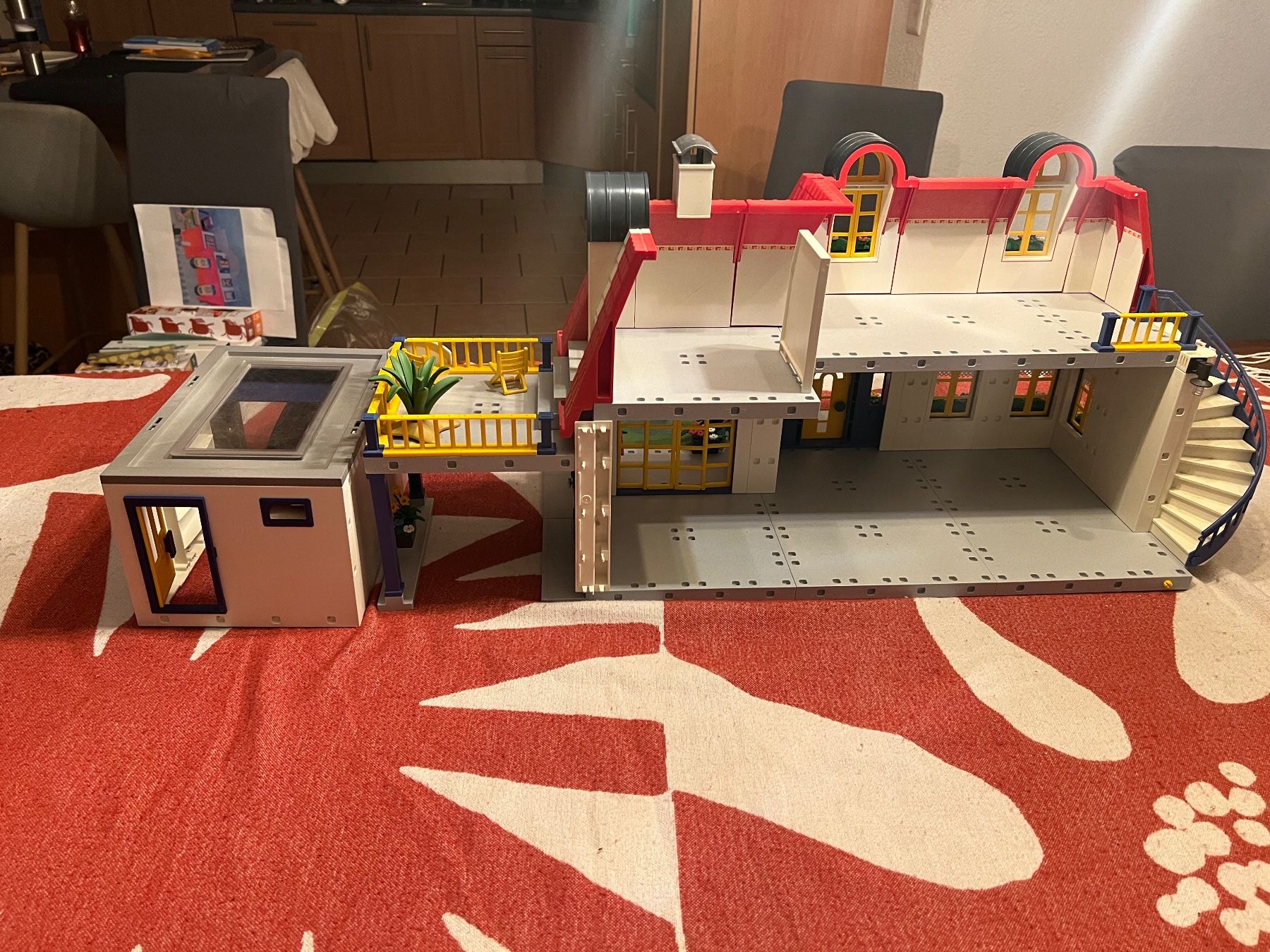 Playmobil Casette per bambini: Maison Playmobil – Usato da Sergey venduto da Mascotte00 3