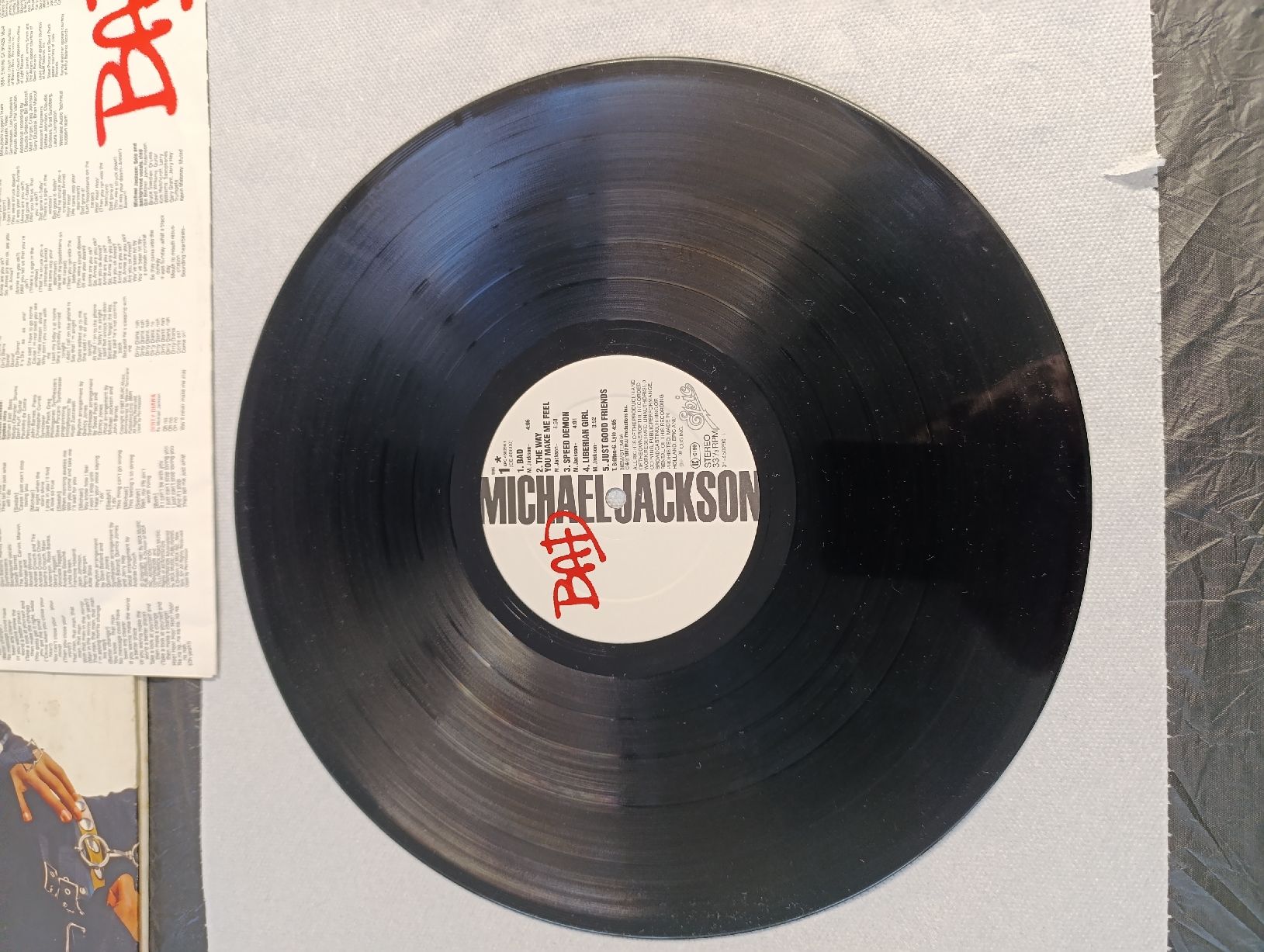 Dischi in vinile: Michael Jackson "BAD", album original de 1987 – Usato da Avry-sur-Matran venduto da dav_nm5p 6