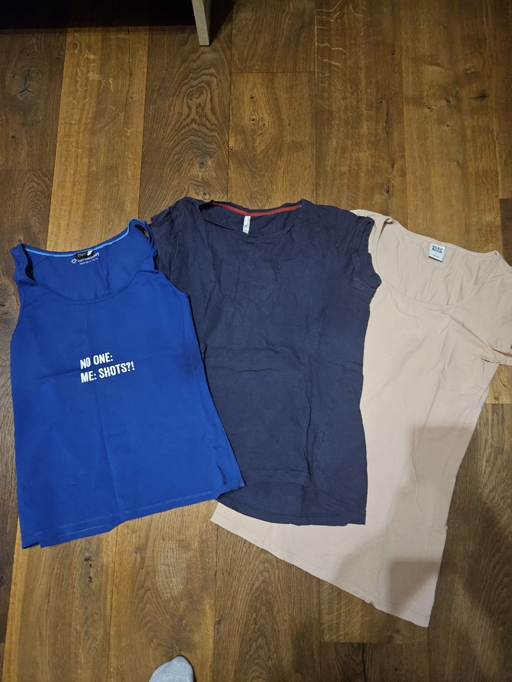 Lotti di vestiti: 8 Tlg Tshirt Set Gr. L – Usato da Feusisberg venduto da Rosy8835 1
