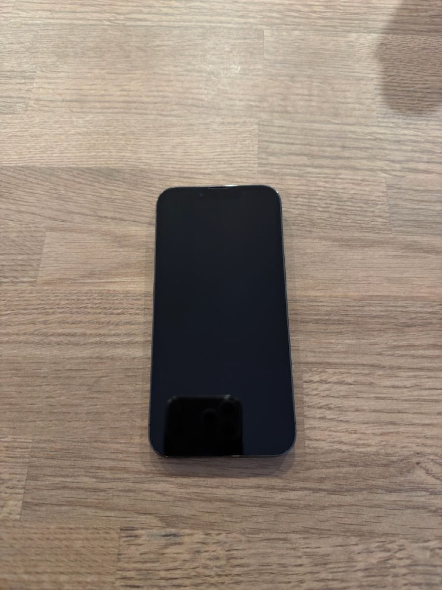 Apple Handys / Smartphones: iPhone 13 Pro  – Gebraucht aus Müllheim Dorf von _Mia_2020 2