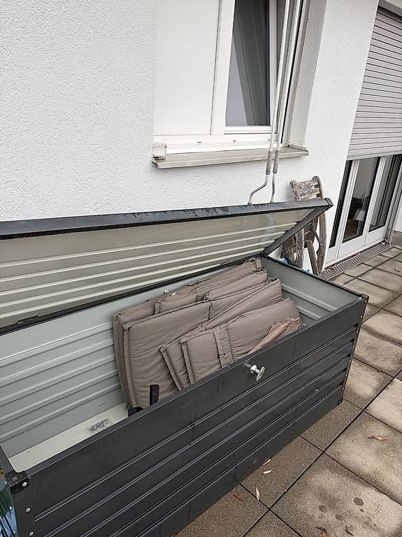 Auflagenboxen: Balkon-/Gartenbox – Gebraucht aus Basel von Maexwell0886 1