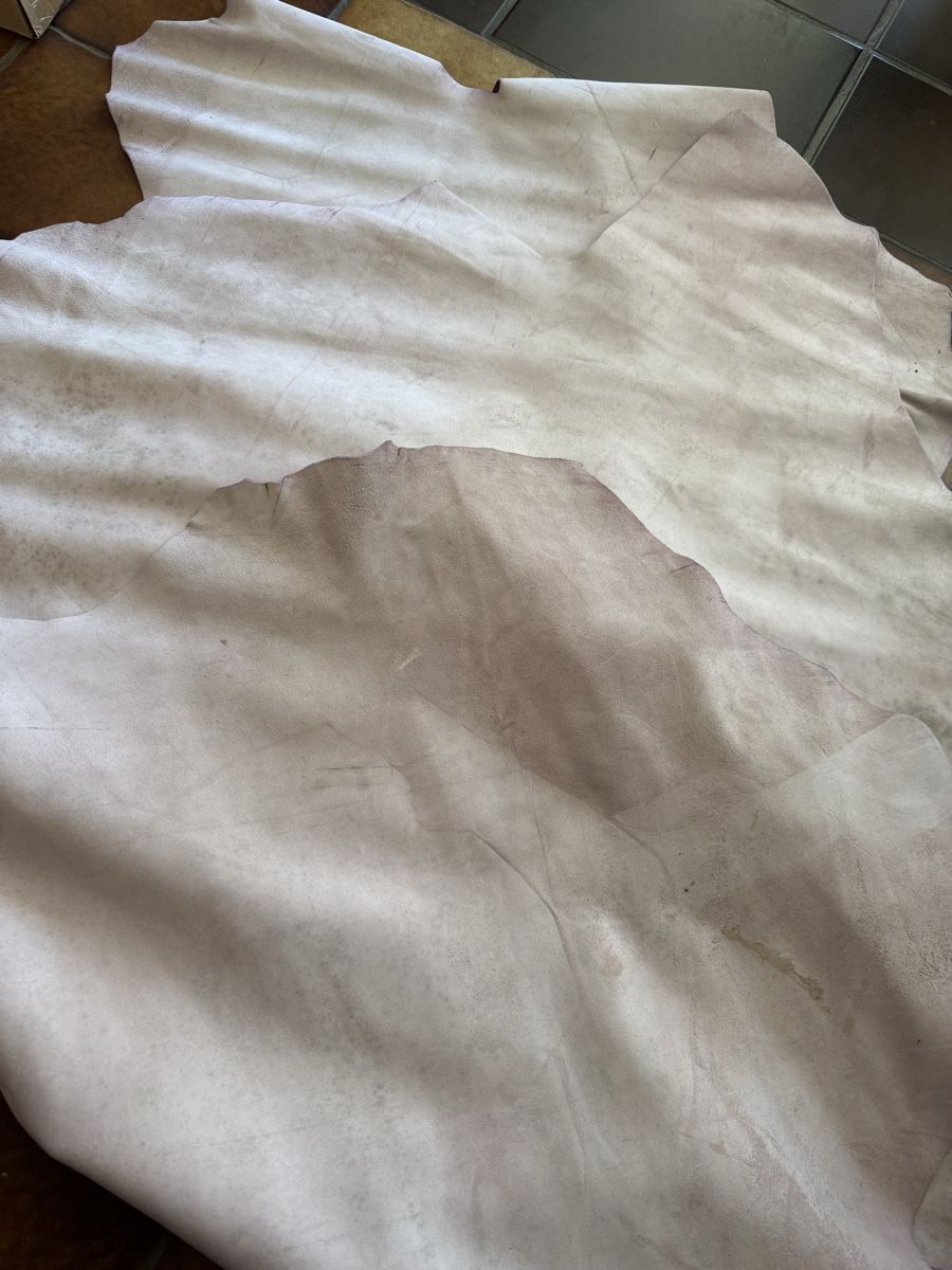 Tessuti: Echtes Leder/ cuir  lila 1.0mm – Nuovo (secondo la descrizione) da Veyras venduto da ValClasse 4
