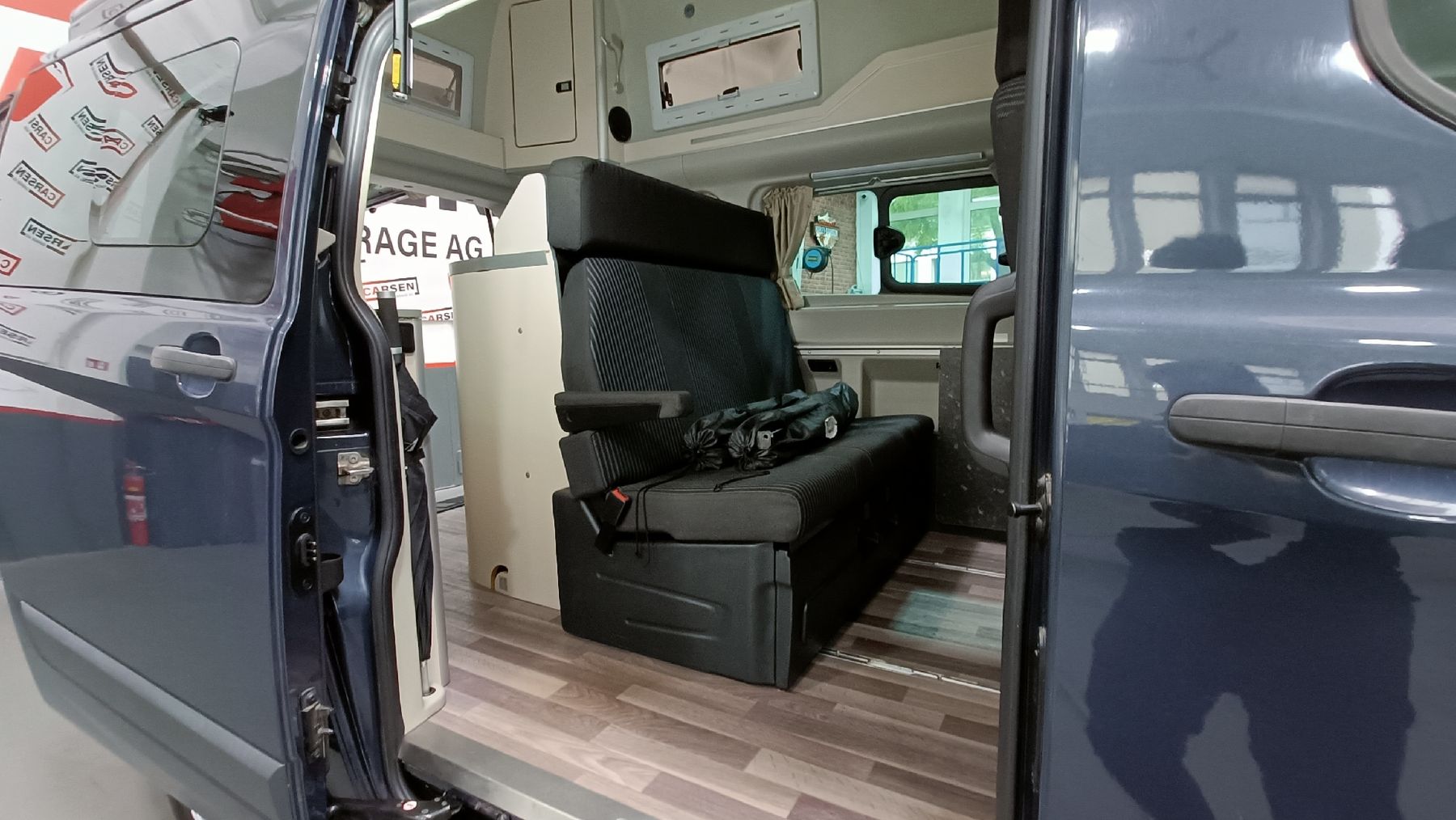 Ford Veicoli da campeggio: Ford Nugget Camper Hochdach – Usato da Oberengstringen venduto da 156driver 7