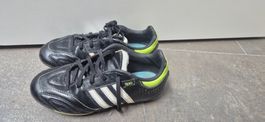 Fussballschuhe Adidas Gr. 33