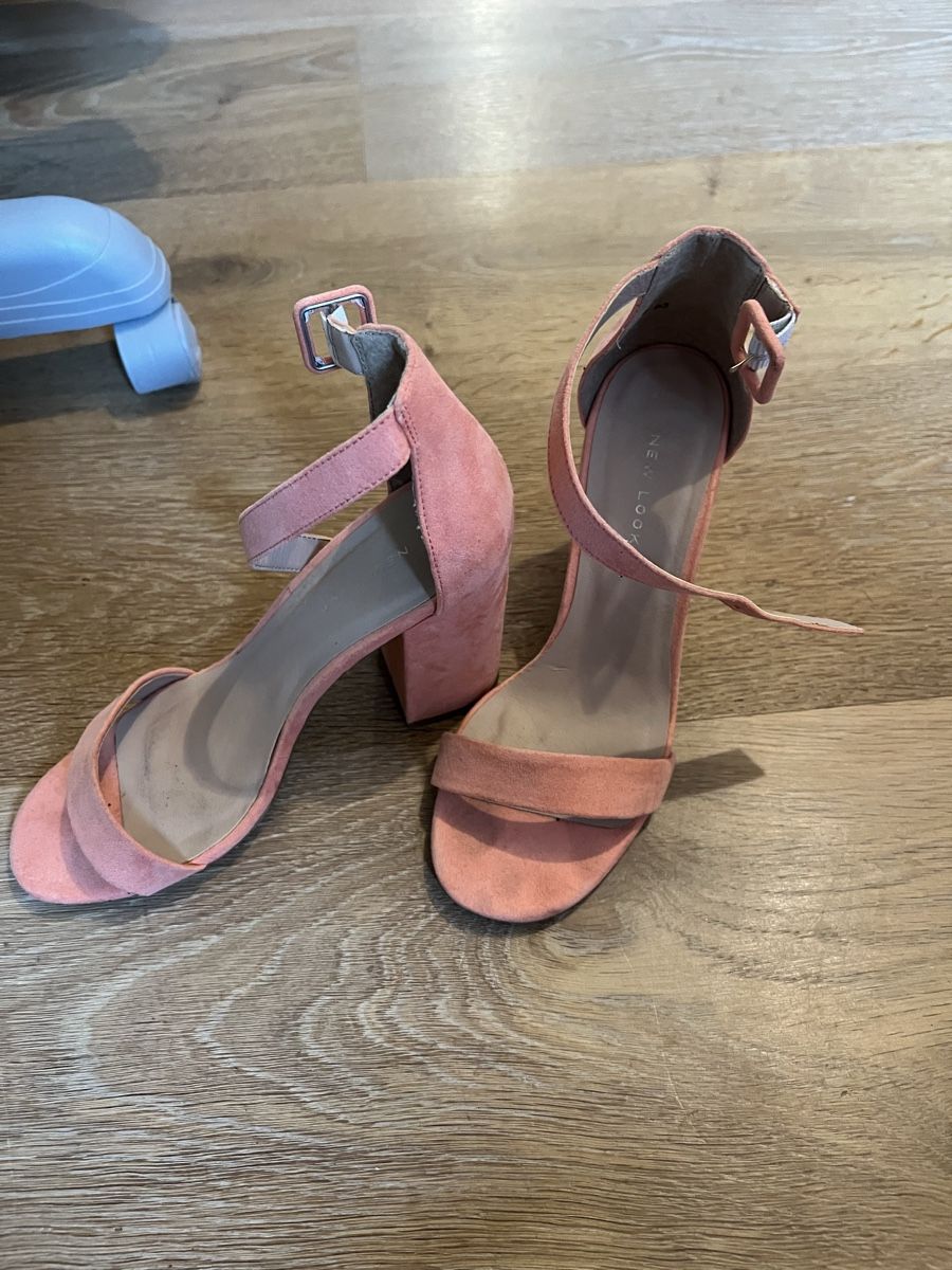 New Look Damenschuhe: Sommer- Sandaletten Gr. 37 New Look – Gebraucht aus Moudon von patricia115