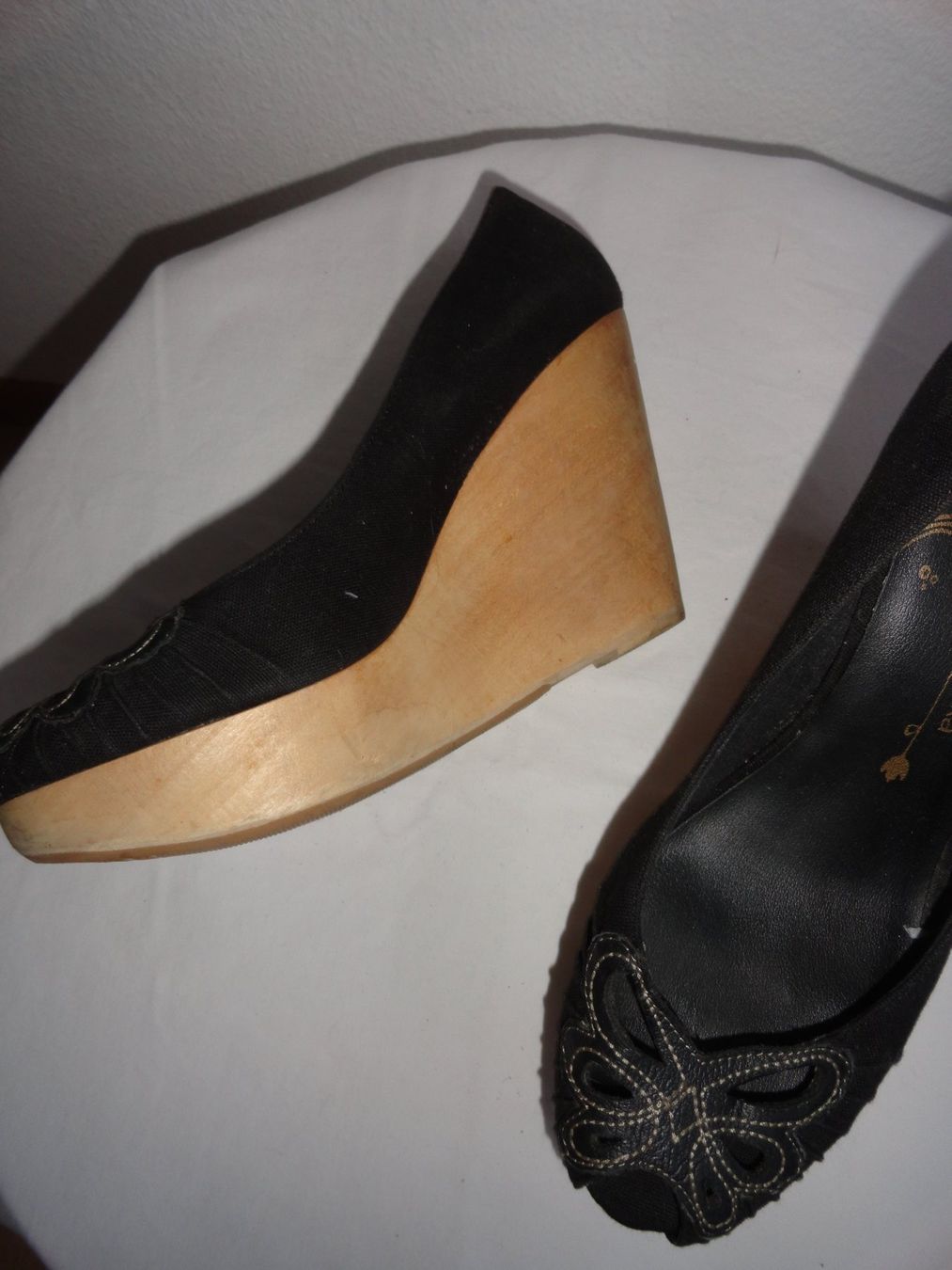Bershka Scarpe da donna: Chaussure Bershka T 38 – Usato da Gampelen venduto da Mari60 1