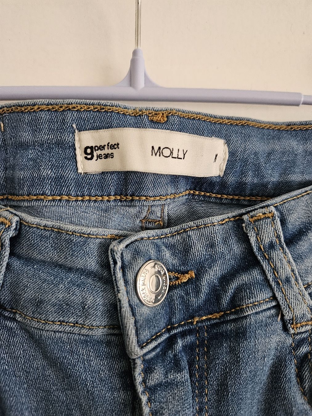 Jeans: Perfect Jeans light Flared/Gr M – Usato da Baar venduto da BlackCat_13 3
