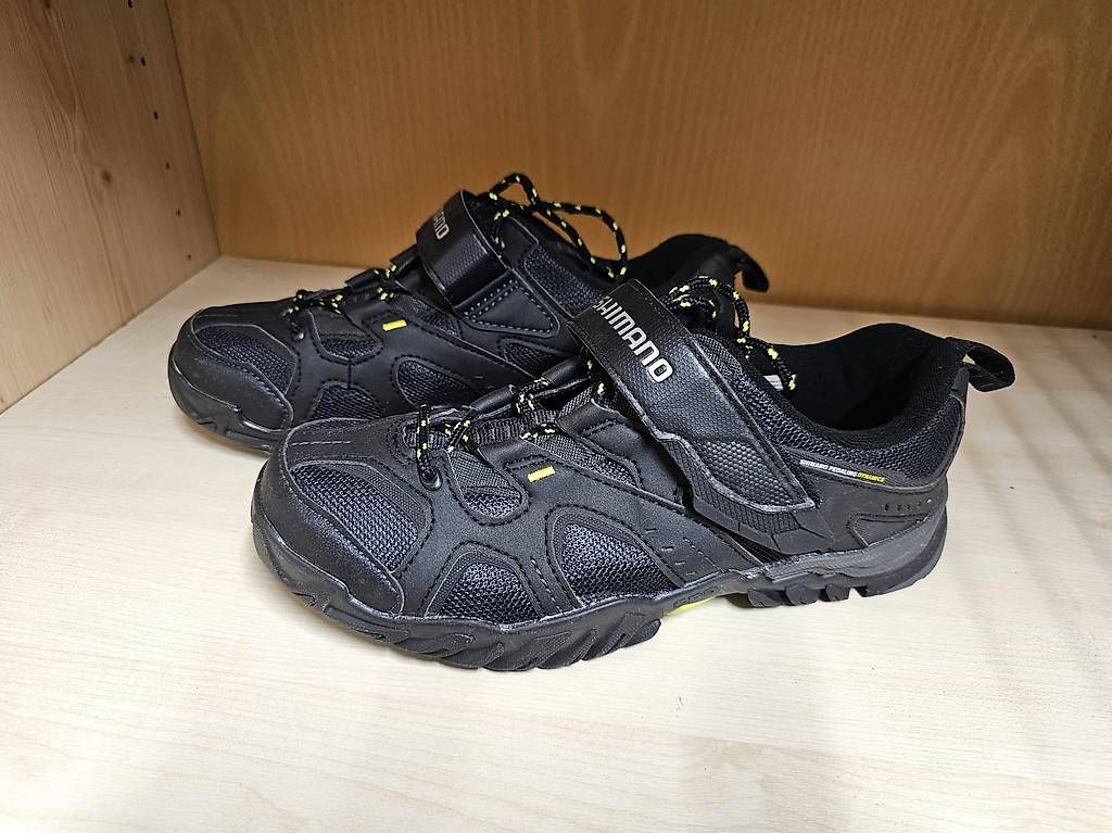 Scarpe da uomo: Fahrradschuhe – Usato da Langenthal venduto da denise_lively 2