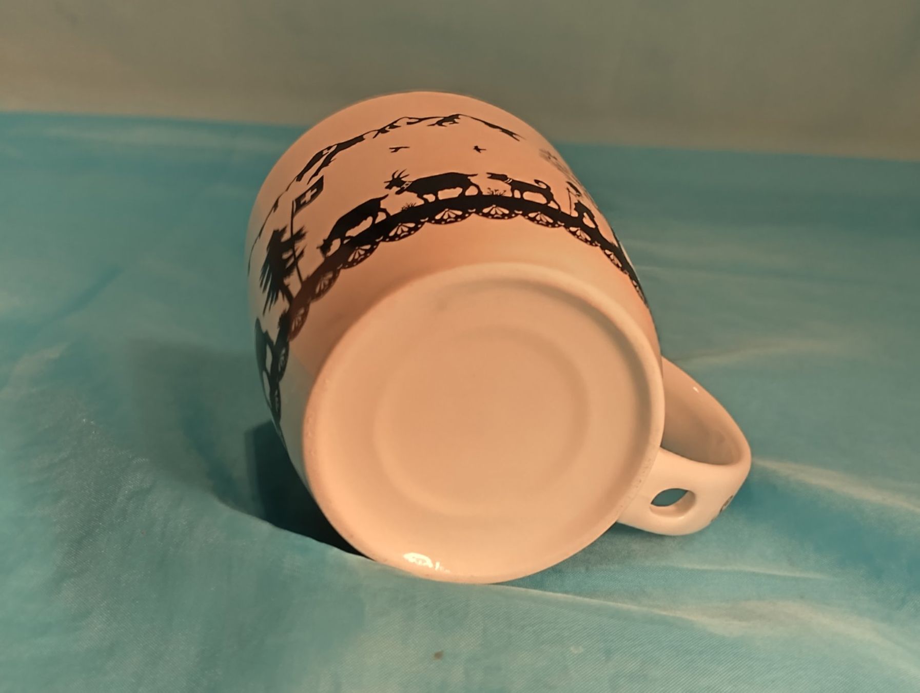 Tassen: Tasse mit Scherenschnitt – Neu (gemäss Beschreibung) aus Bellach von JingleCherry 4