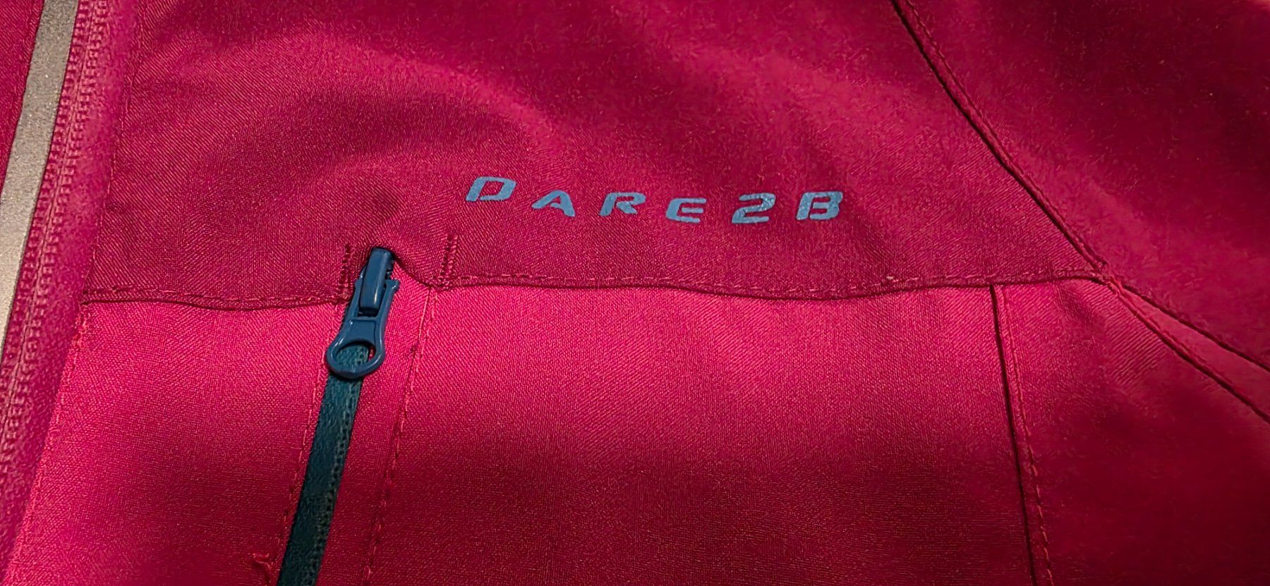 Giacche & Cappotti: hübsche Softshell-Funktions-Übergangsjacke - Dare 2 b - 128 – Usato da Fällanden venduto da zeno01 2