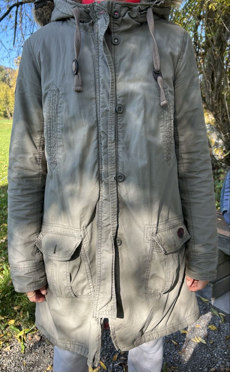 Roxy Mäntel: Roxy  Mantel, Khaki, Gr. M, – Gebraucht aus Einsiedeln von sterngucker03