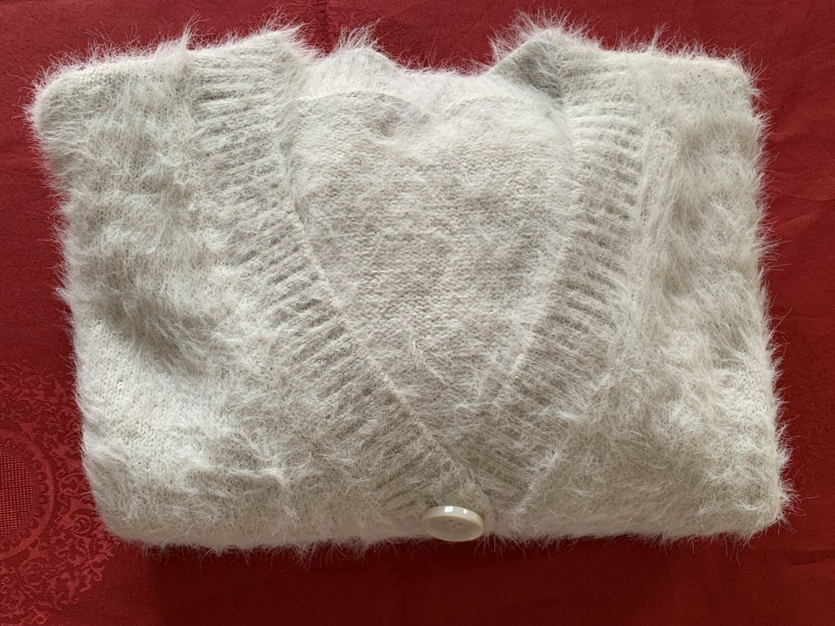 Maglioni & Felpe: Cardigan doux et chaud - Taille unique. – Usato da Prilly venduto da Sissi_1009 2