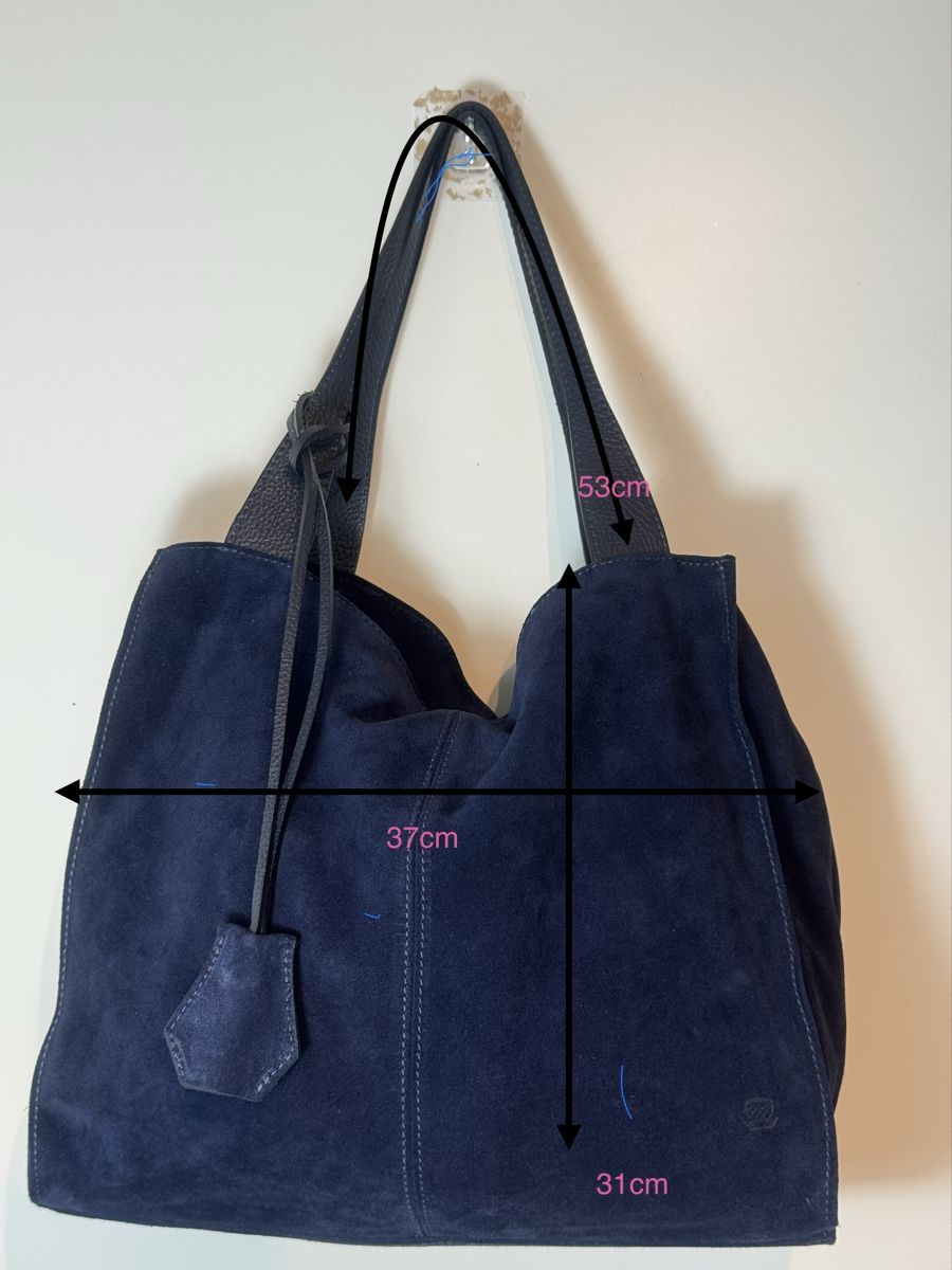 Navyboot Sacs femmes: Navyboot Shoulder Bag Blue Suede Leather Large Size – D'occasion à Hurden par rac_wyf8