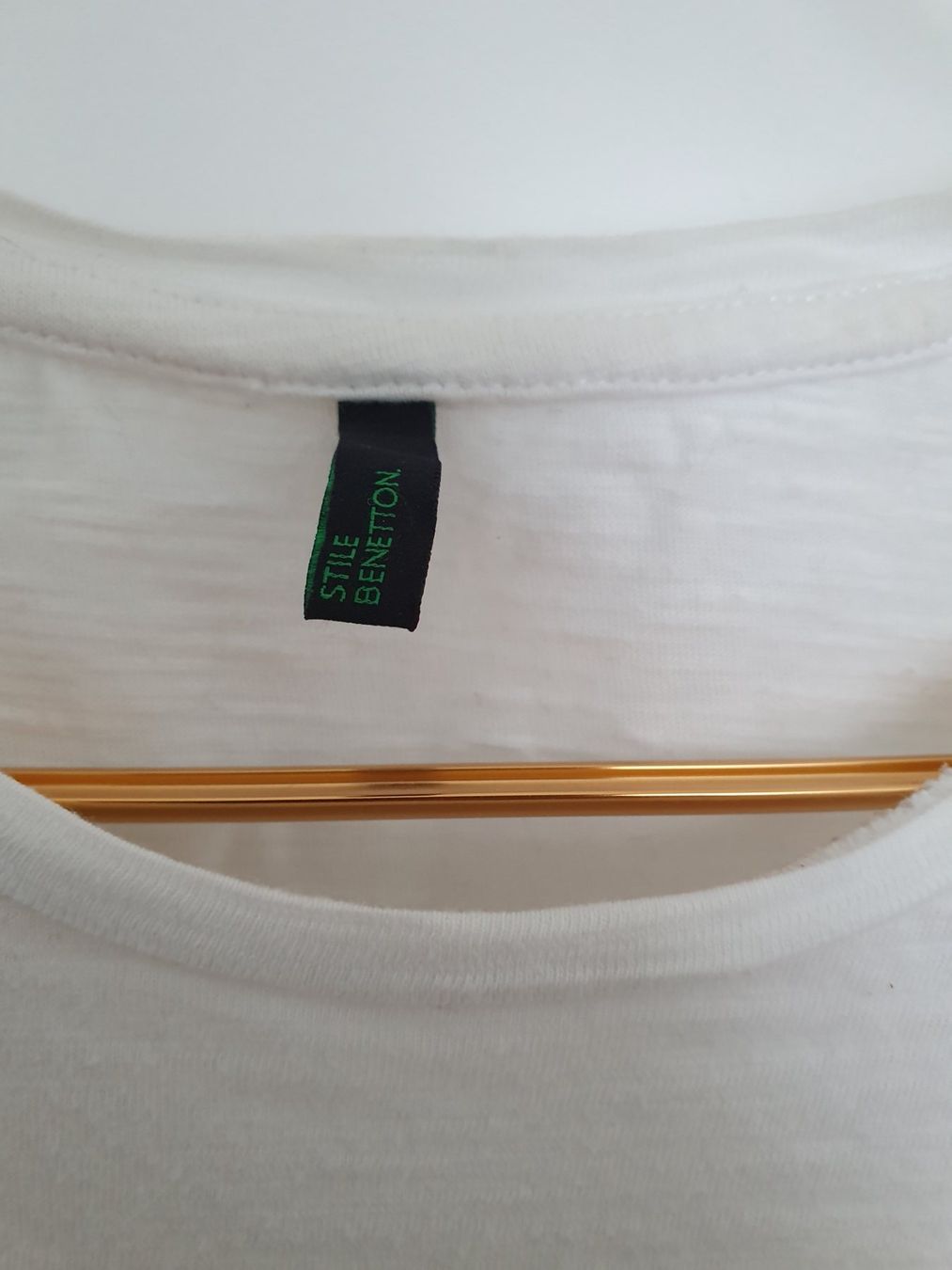 Benetton T-shirt: Originale Benetton T-Shirt 100% Baumwolle. – Usato da Zürich venduto da Leica.C89 1