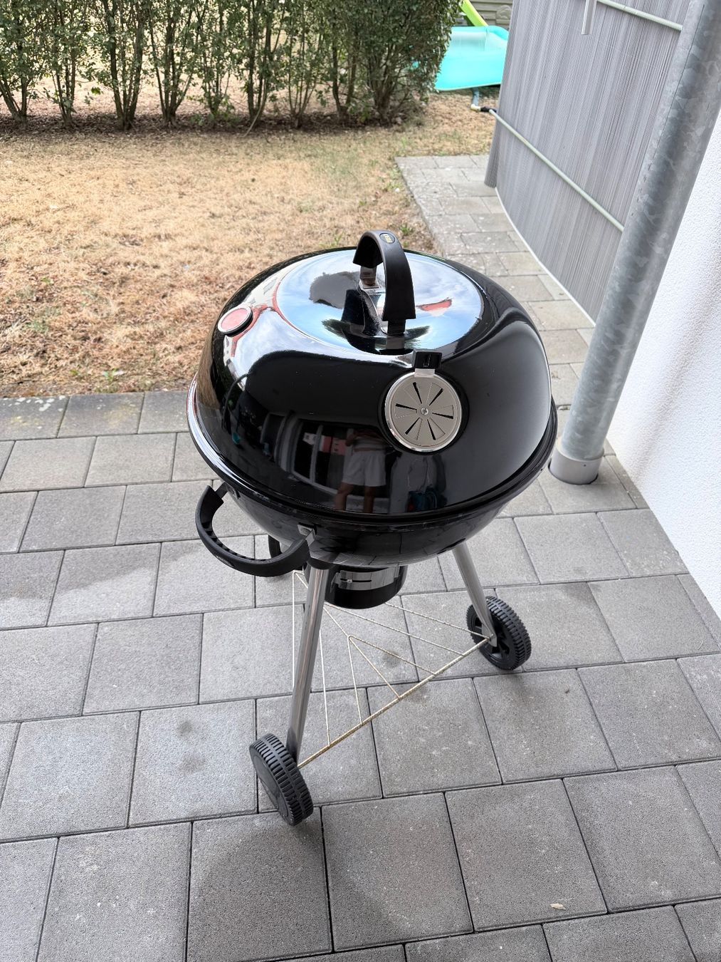 Grills: Holzkohlegrill schwarz – Gebraucht aus Egerkingen von bookworm96 1