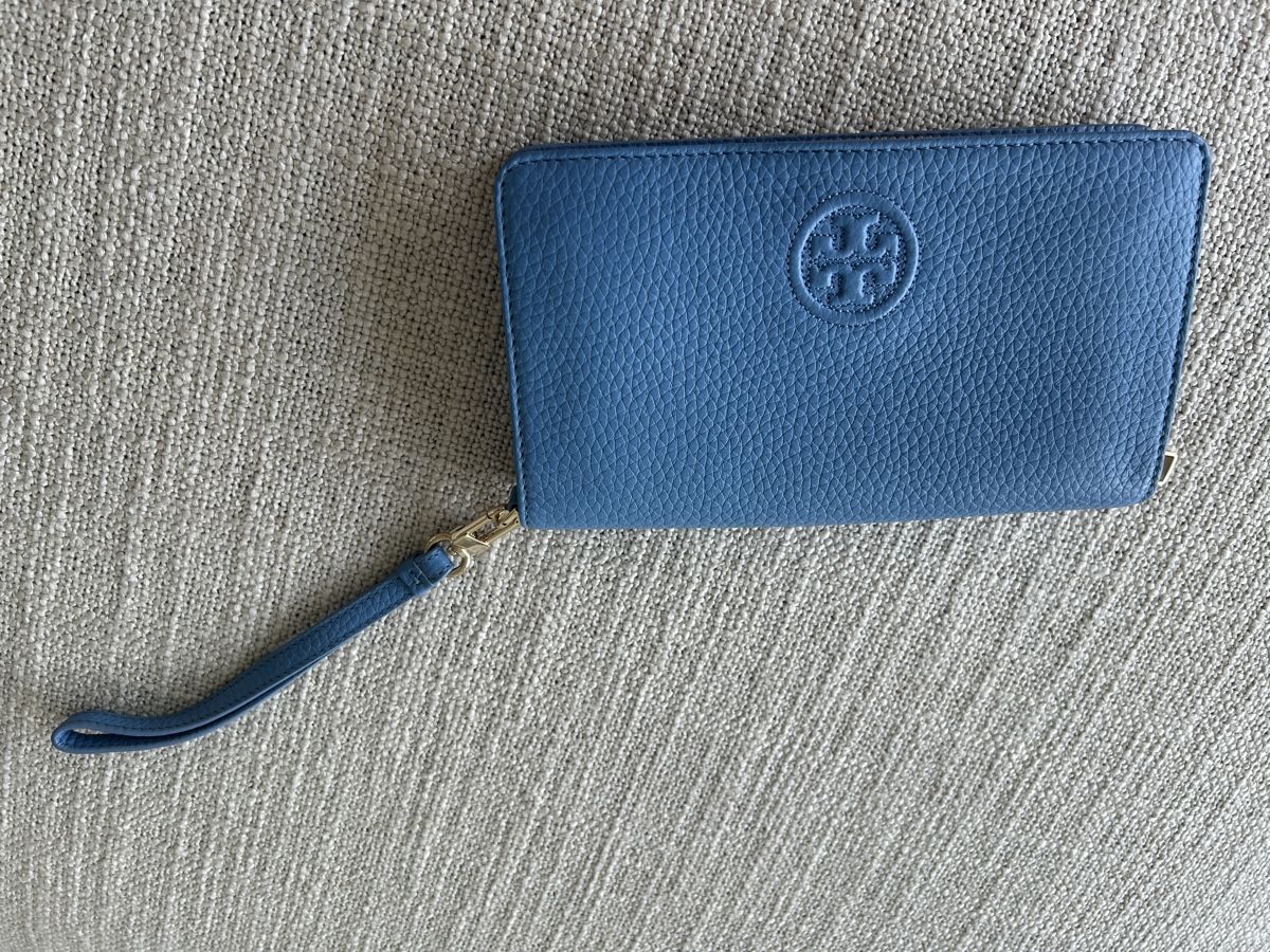 Tory Burch Taschen für Damen: Tory Burch Clutch (neu) – Neu (gemäss Beschreibung) aus Thalwil von mai_lzk6 3