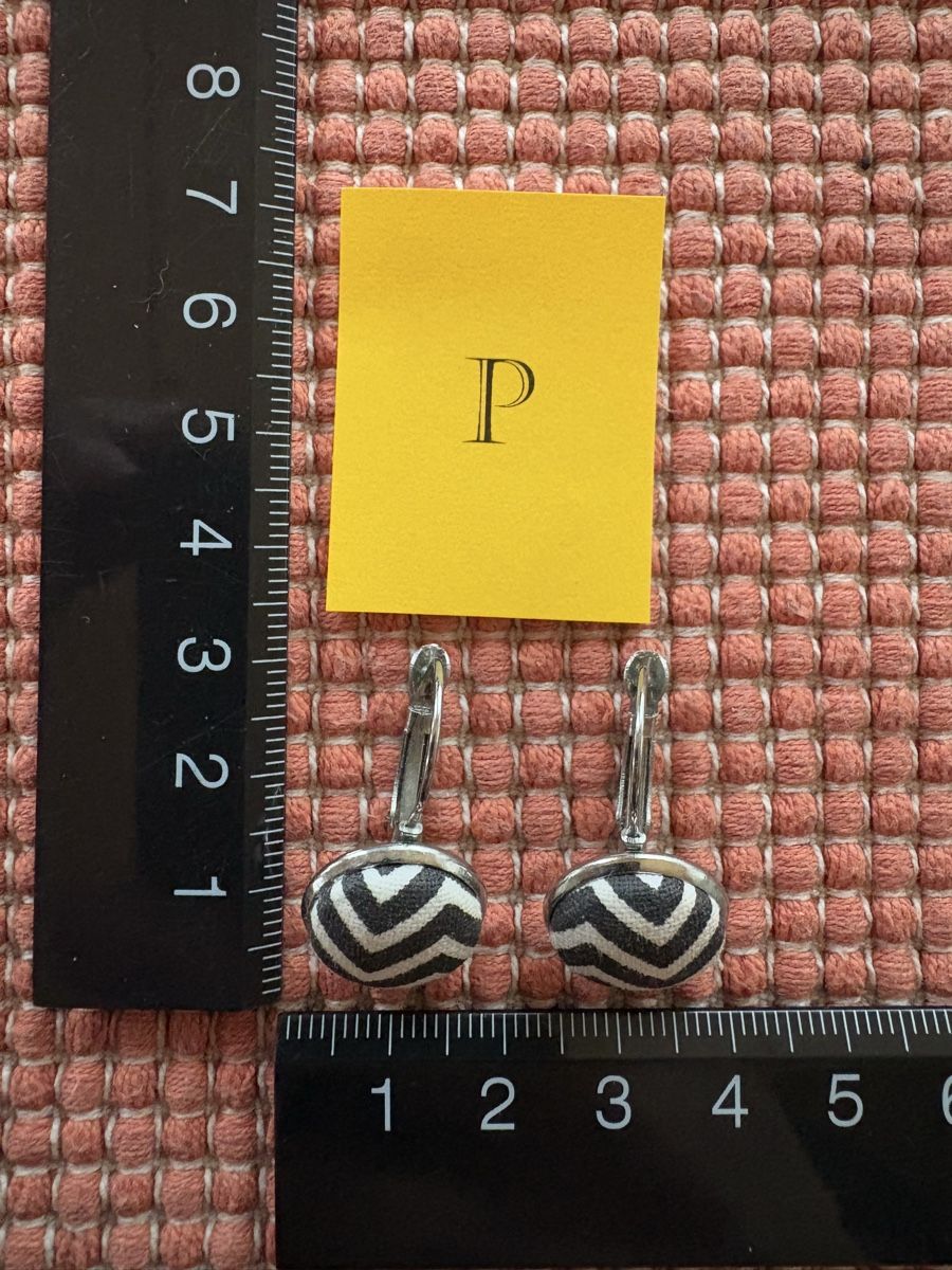 Ohrringe & -stecker: Ohrringe / Modeschmuck – Gebraucht aus Rümlang von euqinom16