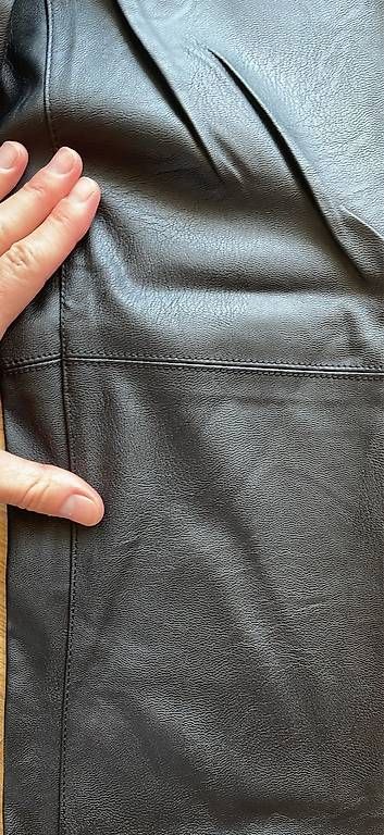 Hosen: Vero Moda Lederimitat Gr M 32 – Gebraucht aus bad ragaz von mandska 2