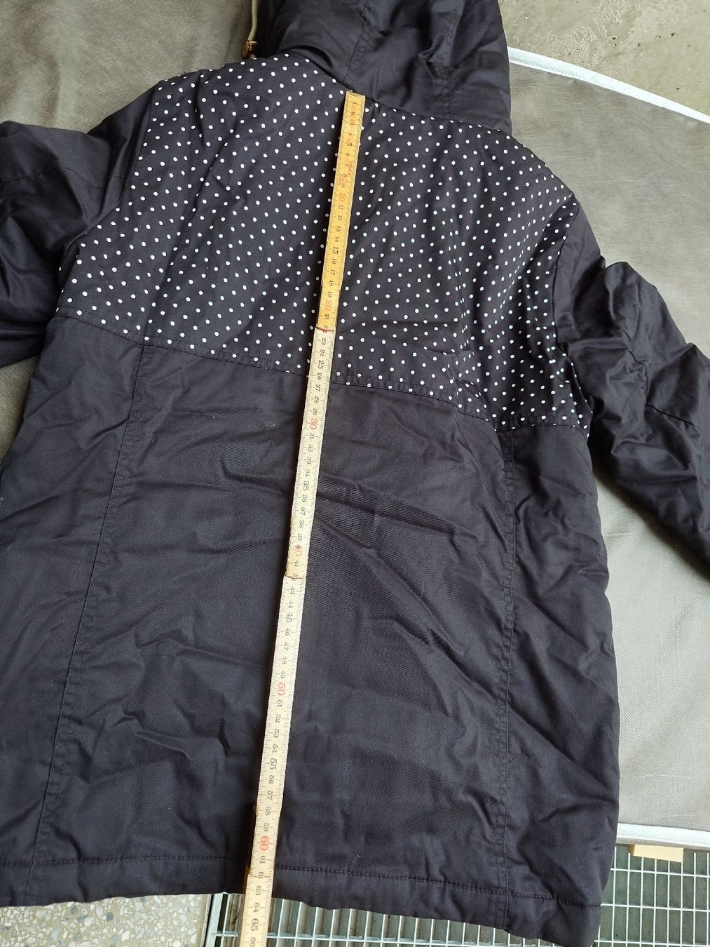 Giacche: Warme Winterjacke Grösse 38 – Usato da Bätterkinden venduto da Grooovy 8