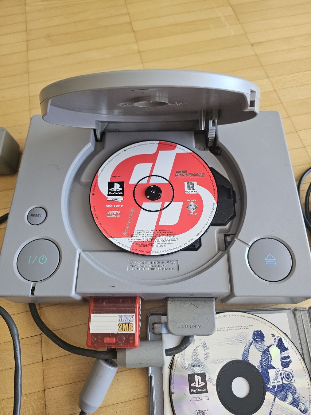 Sony Consoles: Sony PlayStation 1 Konsole Set – D'occasion à Affoltern am Albis par hwulf 1
