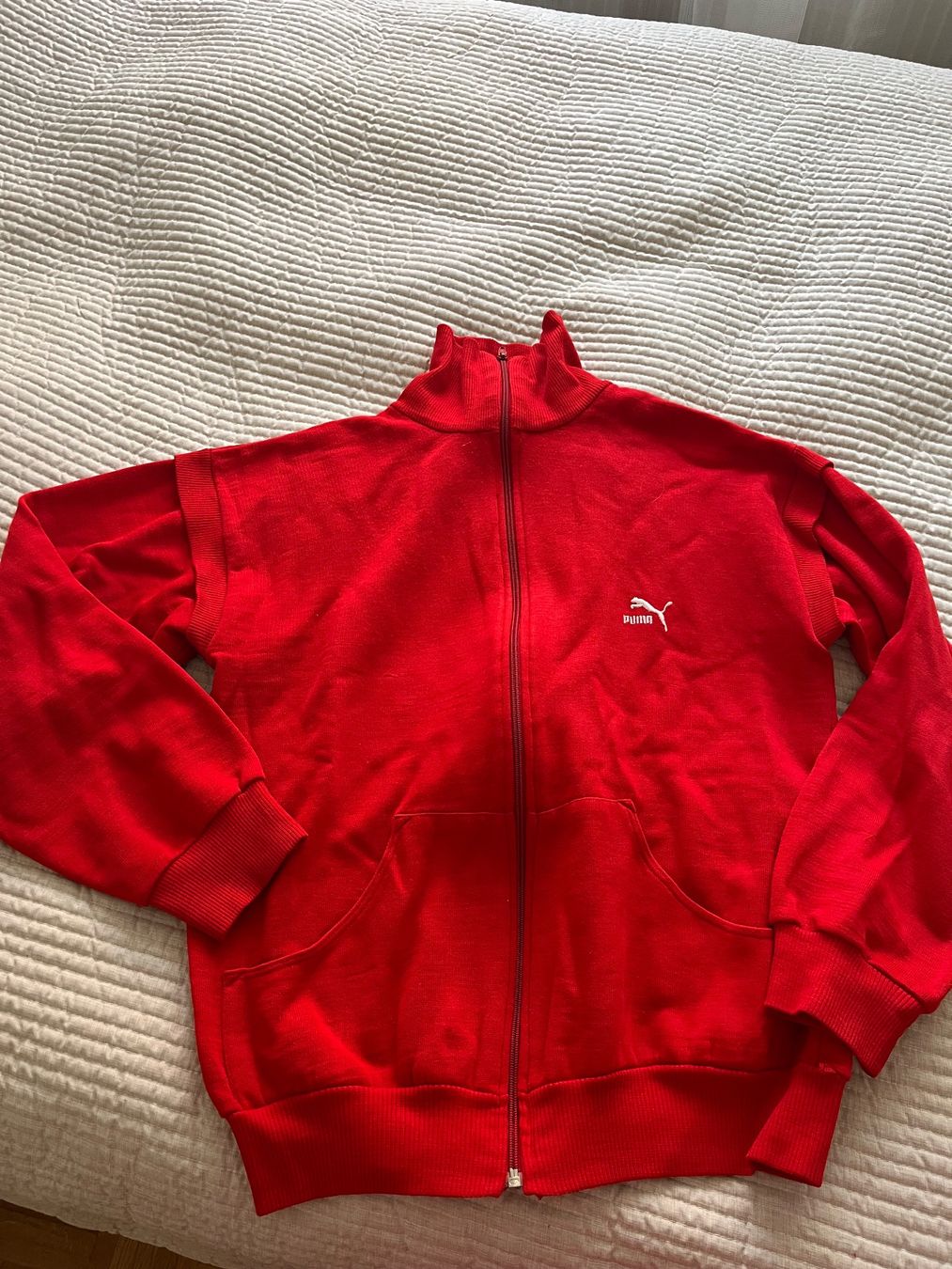 Giacche: Puma Trainingsjacke rot M – Usato da Bern venduto da k_l_t2hw