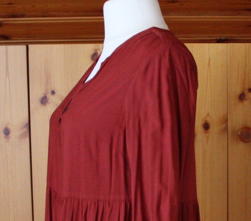 Kleider: Kleid Langarm Q/S rost-rot Gr. XL – Gebraucht aus Flüelen von Diversicum-Curvy 4