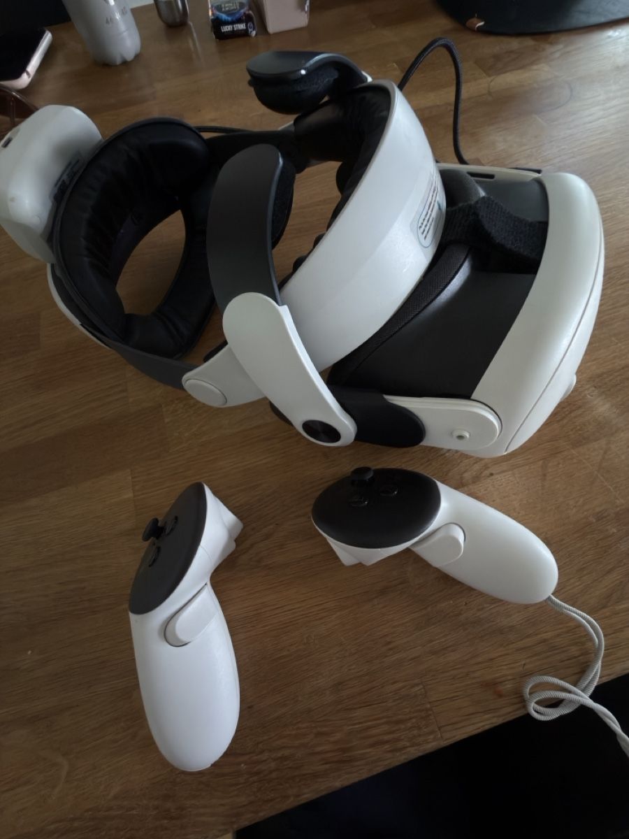 Meta Casco VR: Meta Quest 3 VR-Brille inkl. Controller – Nuovo (secondo la descrizione) da Neuendorf venduto da Jxm1e 2