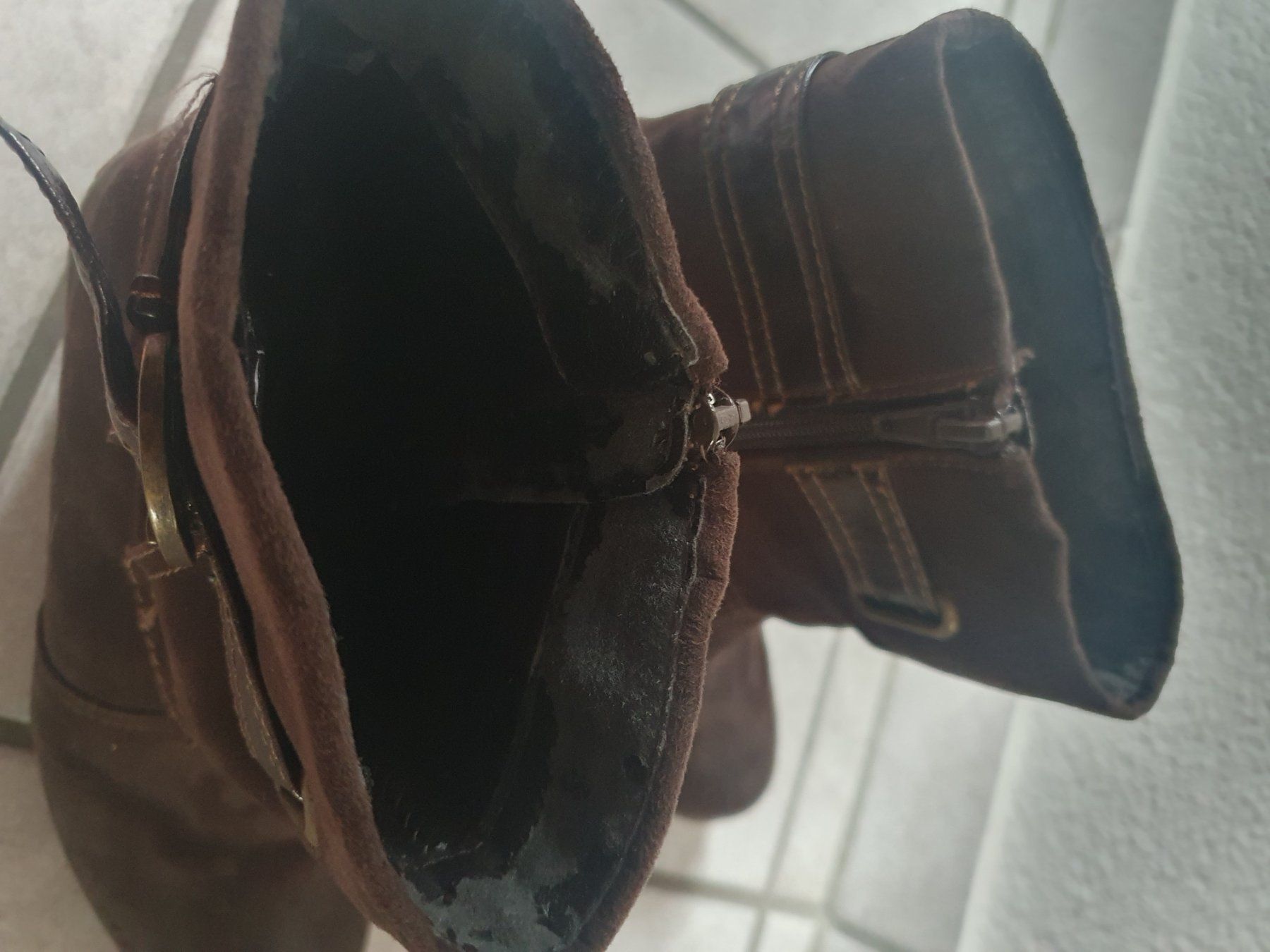 Scarpe da donna: Winterschuhe / Stiefel – Usato da Moosseedorf venduto da Sonnenschein.. 4