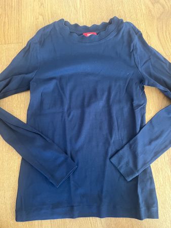 Sehr schönes Langarm Shirt von Esprit Gr. XS