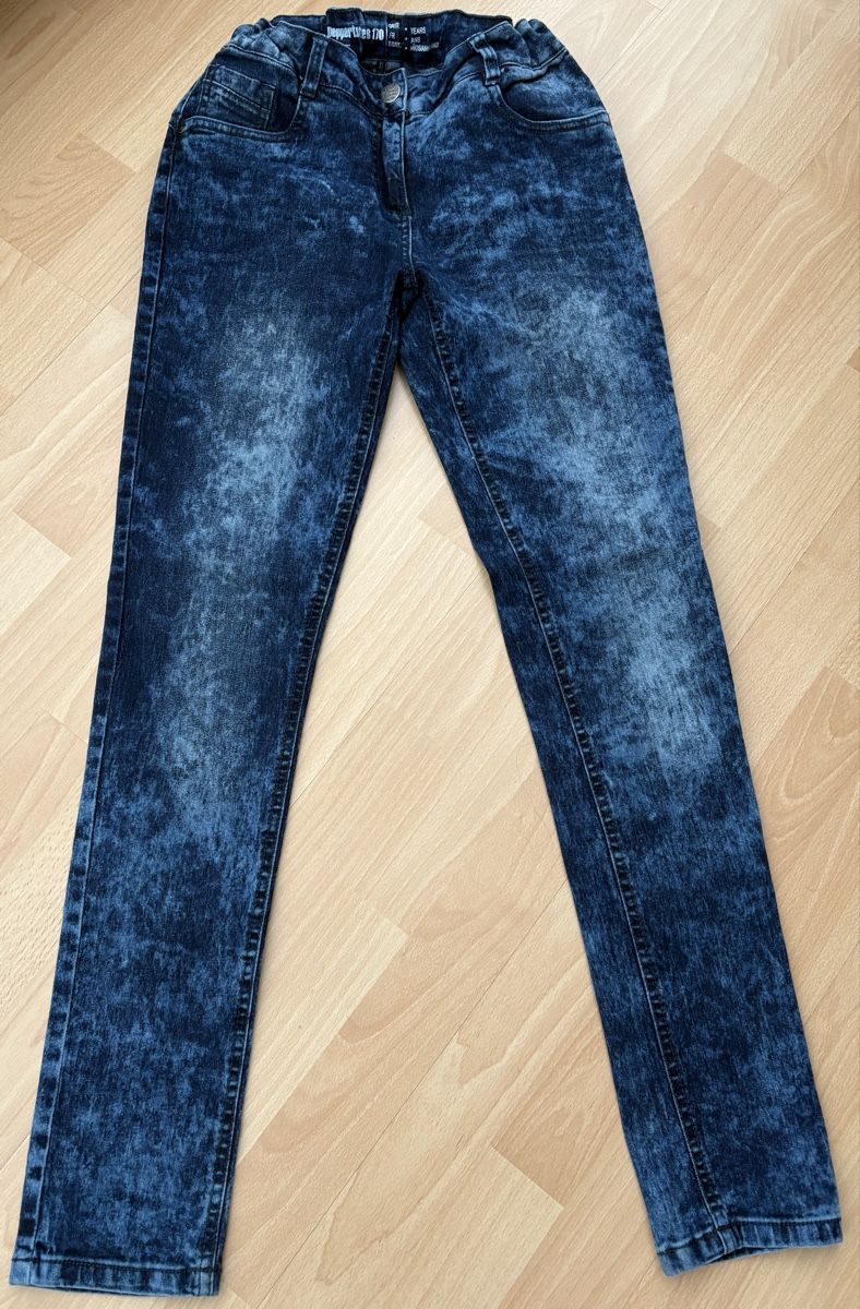 Pantaloni: Nagelneue Jeans Gr. 170 – Nuovo e nell'imballaggio originale da Hünenberg See venduto da spartakus02
