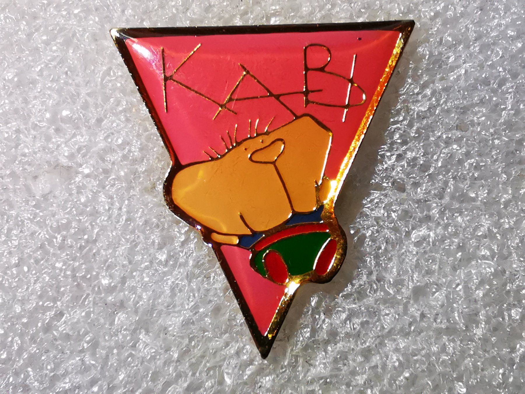 Placchette & Badge: Ansteckpin 38: Kabi – Usato da Oppligen venduto da Pin-Fall-Shop
