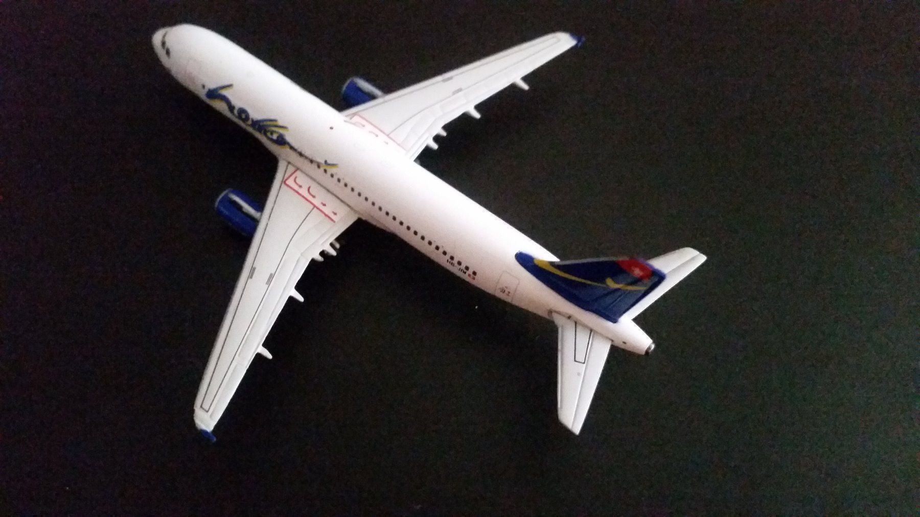 Tutte le decorazioni: A320 HELLO – Nuovo e nell'imballaggio originale da Morges venduto da iljamuromez 1