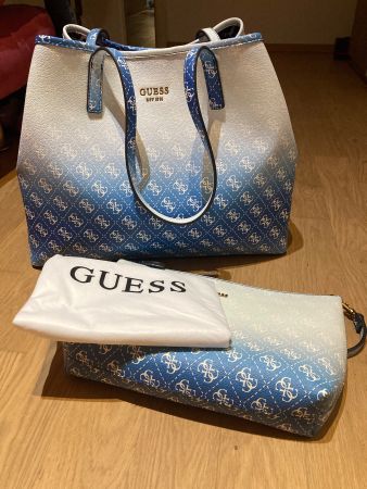 Guess Tasche Set blau weiss mit Muster gebraucht