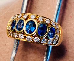 Ring von Bucherer NP 4250  Safiren 1.8 ct. und Brillanten