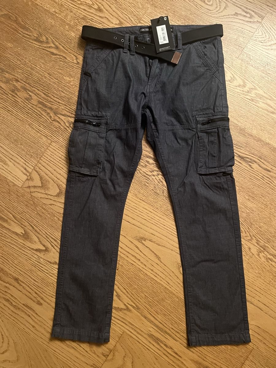 Pantalons: Indicode Herren Cargohose Anthrazit Grösse M (2025) – Neuf avec emballage d'origine à Hünenberg par Paddels