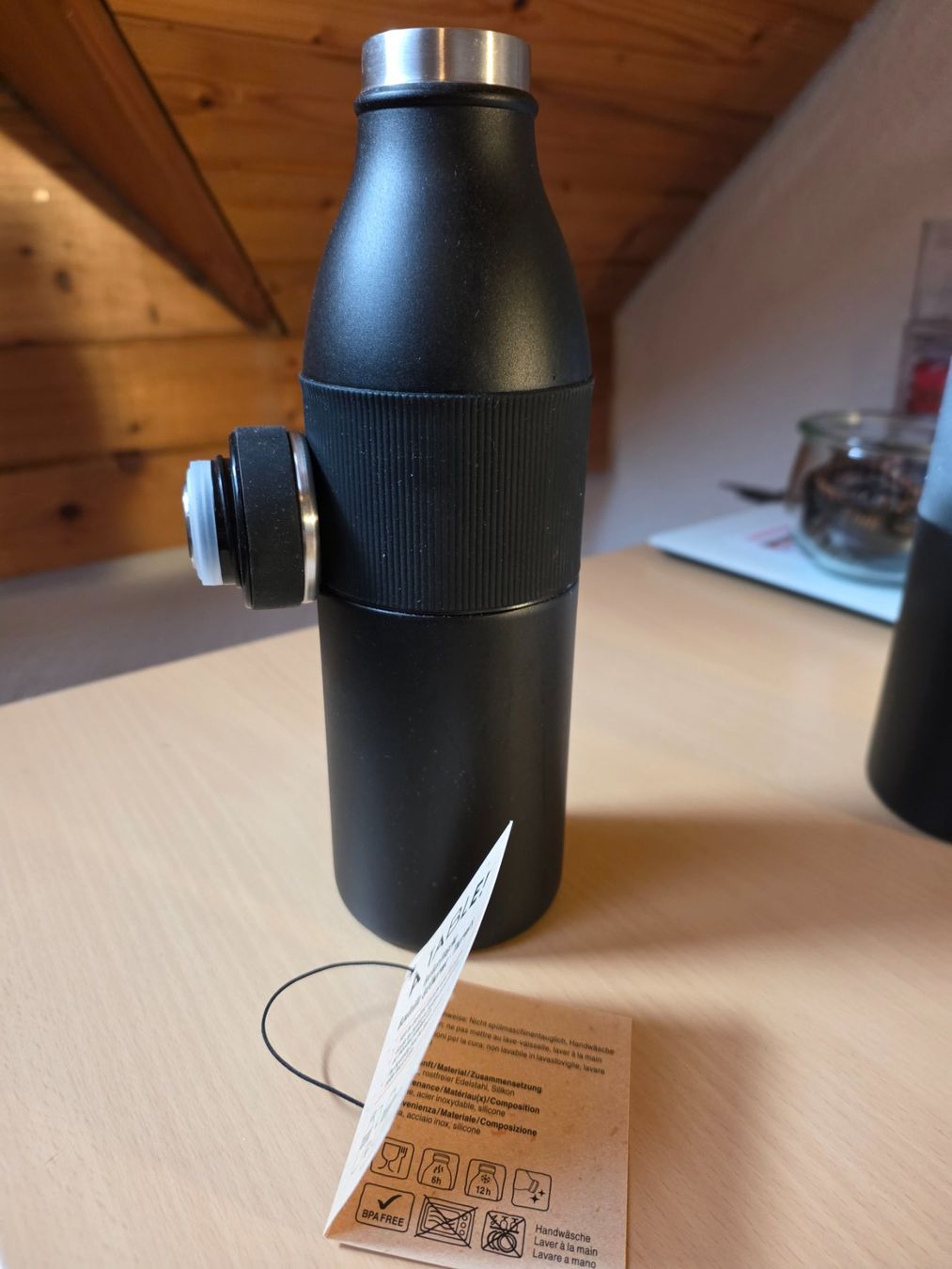 Thermos Trinkflaschen & Thermosflaschen: Isolierflasche/ Thermosflasche, 500 ml, neu! – Neu und originalverpackt aus Möhlin von mic_lo 1