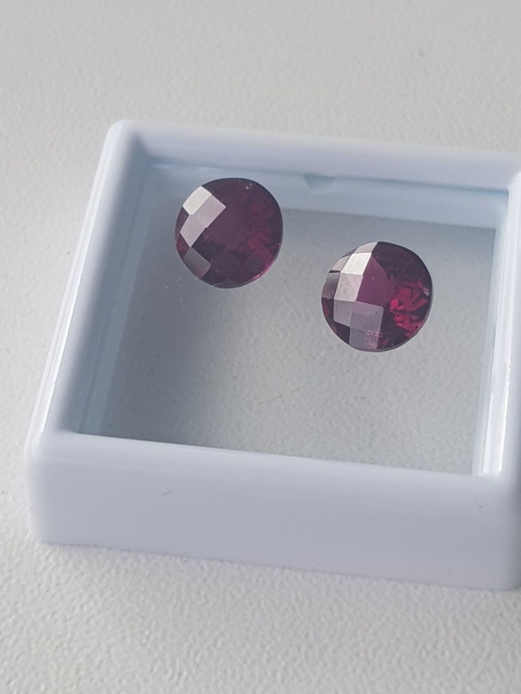 Pietre preziose: Rhodolite Garnet – Nuovo e nell'imballaggio originale da Wolhusen venduto da toni079