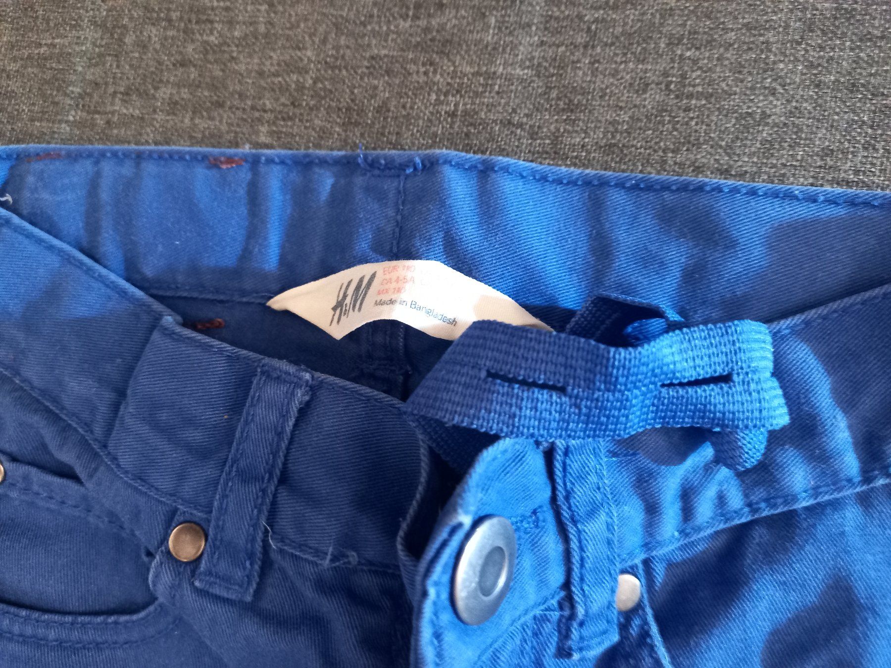 Hosen: Shorts H&M bleu – Gebraucht aus Lausanne von KUNKI-DESTOCK 2