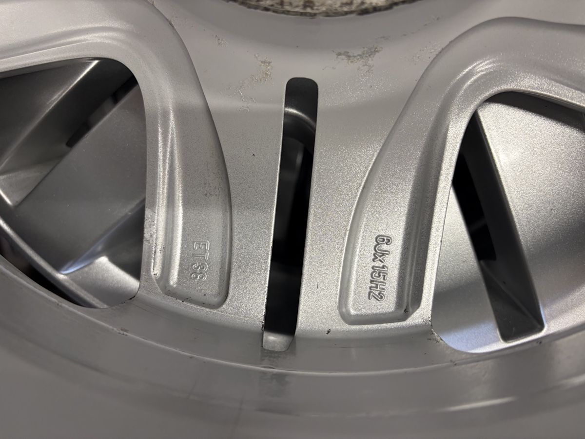 Volkswagen Felgen: Felgen VW 5x100 15” – Gebraucht aus Bironico von Sgrazza 3