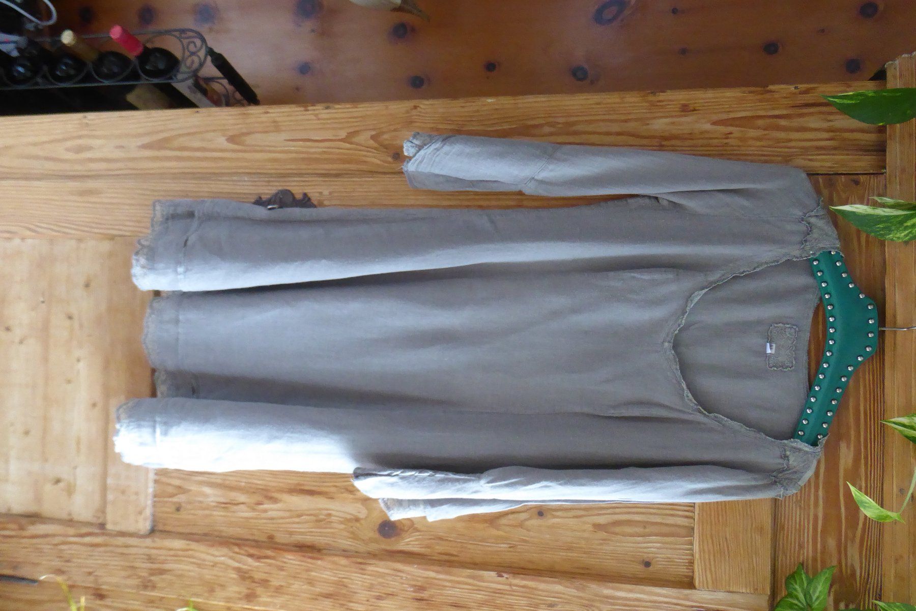 Kleider: Romantisches Kleid Gr M 3/4 Arm mit Spitzen 50% Leinen – Gebraucht aus Sargans von Benziner 6