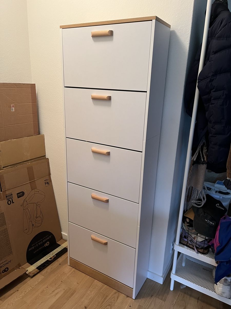 Armadi: Schuhschrank Halom XL – Nuovo (secondo la descrizione) da Muttenz venduto da Lislisworld
